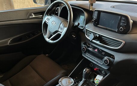 Hyundai Tucson III, 2019 год, 2 250 000 рублей, 4 фотография