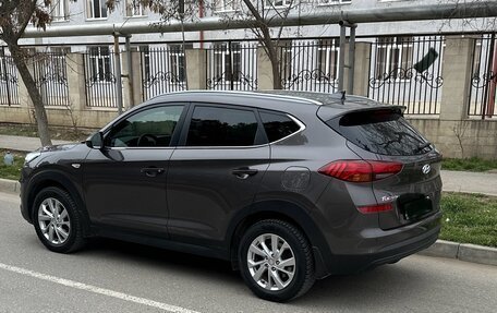 Hyundai Tucson III, 2019 год, 2 250 000 рублей, 3 фотография