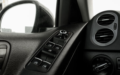 Volkswagen Tiguan I, 2013 год, 1 490 000 рублей, 24 фотография