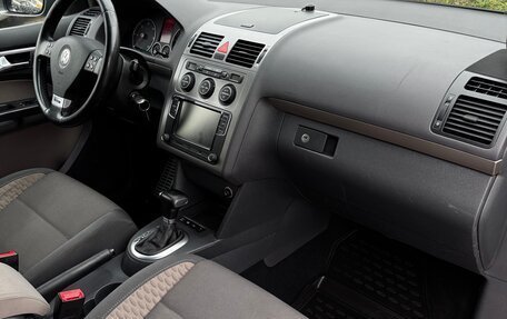 Volkswagen Touran III, 2008 год, 700 000 рублей, 23 фотография