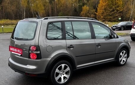 Volkswagen Touran III, 2008 год, 700 000 рублей, 14 фотография