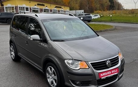 Volkswagen Touran III, 2008 год, 700 000 рублей, 17 фотография