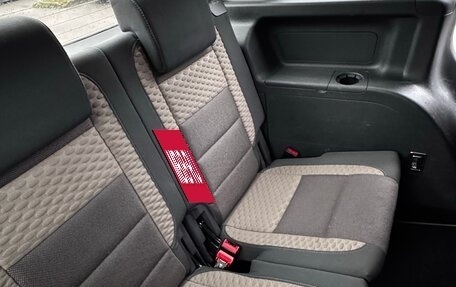 Volkswagen Touran III, 2008 год, 700 000 рублей, 26 фотография