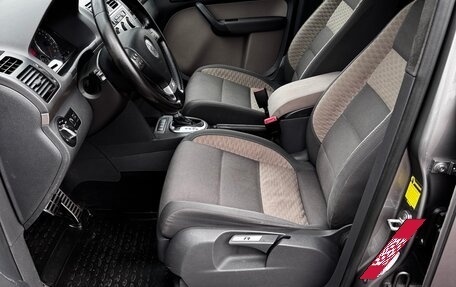 Volkswagen Touran III, 2008 год, 700 000 рублей, 21 фотография