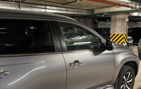 Mitsubishi Pajero Sport III рестайлинг, 2017 год, 2 950 000 рублей, 8 фотография