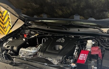 Mitsubishi Pajero Sport III рестайлинг, 2017 год, 2 950 000 рублей, 19 фотография