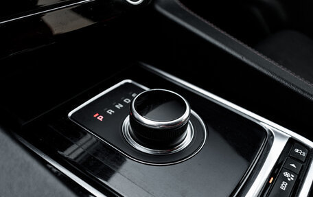 Jaguar F-Pace, 2018 год, 3 670 000 рублей, 24 фотография