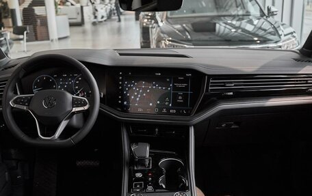 Volkswagen Touareg III, 2025 год, 13 800 000 рублей, 10 фотография