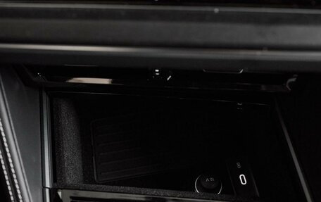 Volkswagen Touareg III, 2025 год, 13 800 000 рублей, 19 фотография