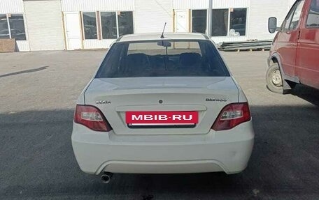 Daewoo Nexia I рестайлинг, 2011 год, 290 000 рублей, 3 фотография