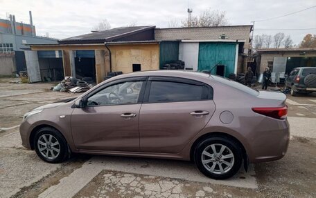 KIA Rio IV, 2017 год, 1 000 050 рублей, 7 фотография