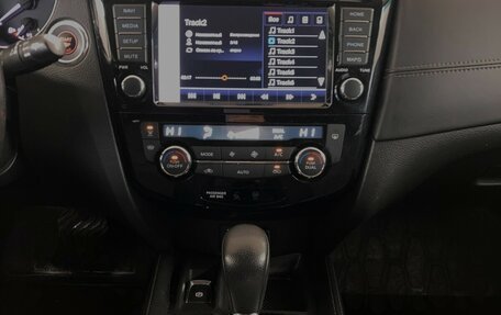 Nissan X-Trail, 2018 год, 1 900 000 рублей, 8 фотография