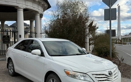 Toyota Camry, 2011 год, 1 477 777 рублей, 2 фотография