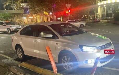 Volkswagen Polo VI (EU Market), 2012 год, 495 000 рублей, 2 фотография