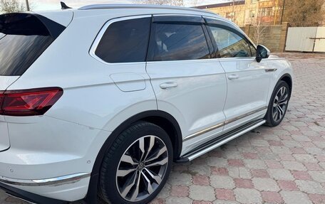 Volkswagen Touareg III, 2021 год, 5 750 000 рублей, 4 фотография