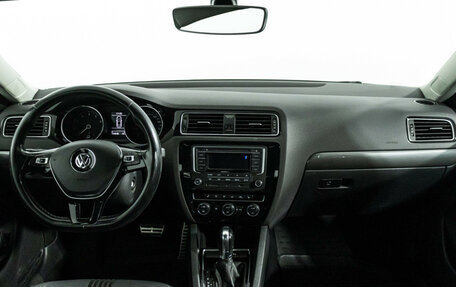 Volkswagen Jetta VI, 2017 год, 1 329 898 рублей, 13 фотография