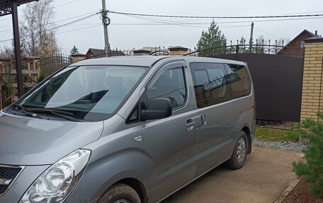 Hyundai Grand Starex Grand Starex I рестайлинг 2, 2011 год, 1 520 000 рублей, 3 фотография
