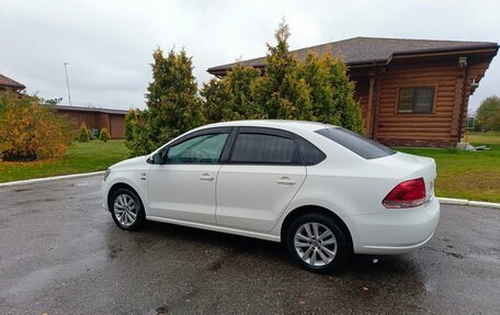 Volkswagen Polo VI (EU Market), 2013 год, 840 000 рублей, 2 фотография