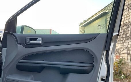 Ford Focus II рестайлинг, 2009 год, 550 000 рублей, 13 фотография