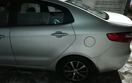KIA Rio III рестайлинг, 2014 год, 840 000 рублей, 4 фотография