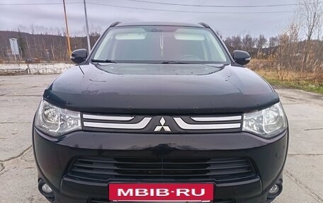 Mitsubishi Outlander III рестайлинг 3, 2012 год, 1 299 000 рублей, 8 фотография