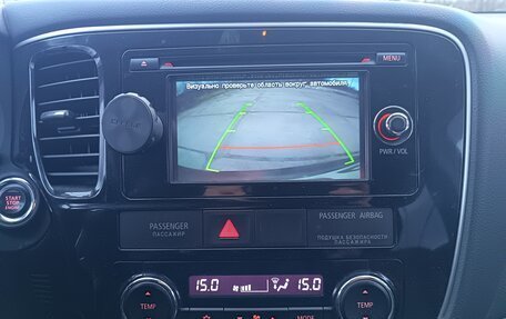 Mitsubishi Outlander III рестайлинг 3, 2012 год, 1 299 000 рублей, 17 фотография