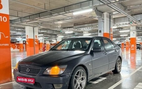 Lexus IS II рестайлинг 2, 1999 год, 645 000 рублей, 5 фотография