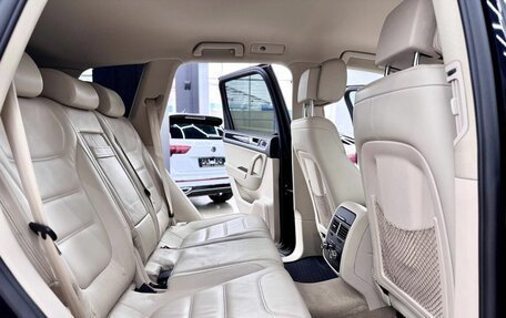 Volkswagen Touareg III, 2010 год, 1 750 000 рублей, 22 фотография