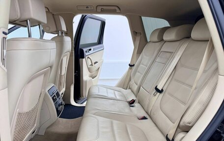 Volkswagen Touareg III, 2010 год, 1 750 000 рублей, 17 фотография