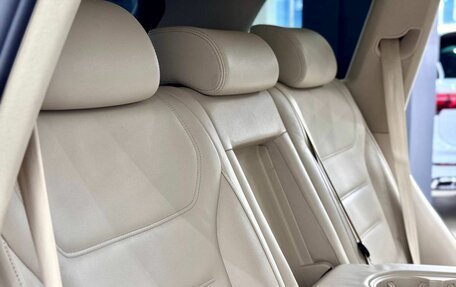 Volkswagen Touareg III, 2010 год, 1 750 000 рублей, 21 фотография