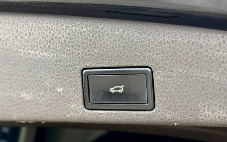 Volkswagen Touareg III, 2010 год, 1 750 000 рублей, 39 фотография