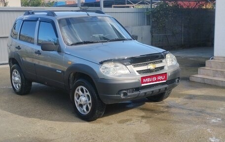Chevrolet Niva I рестайлинг, 2009 год, 570 000 рублей, 1 фотография