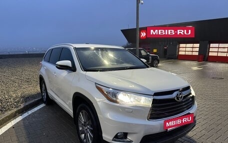 Toyota Highlander III, 2014 год, 2 950 000 рублей, 3 фотография