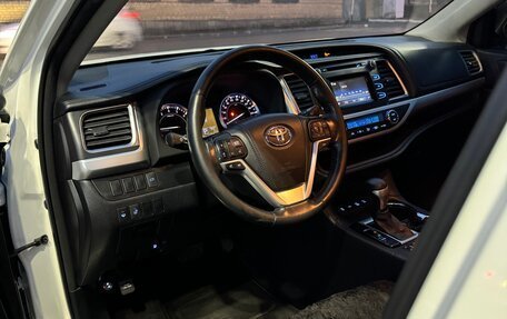 Toyota Highlander III, 2014 год, 2 950 000 рублей, 13 фотография