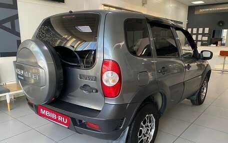 Chevrolet Niva I рестайлинг, 2011 год, 450 000 рублей, 4 фотография
