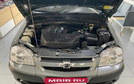 Chevrolet Niva I рестайлинг, 2011 год, 450 000 рублей, 8 фотография