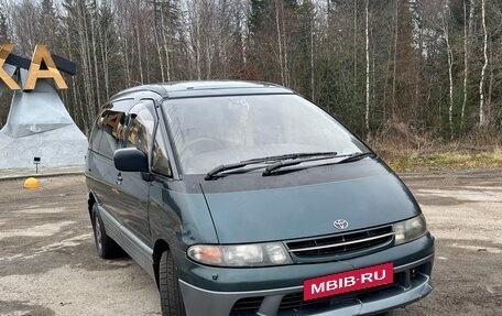 Toyota Estima III рестайлинг -2, 1996 год, 300 000 рублей, 2 фотография