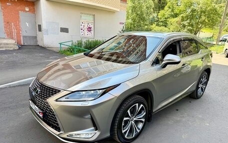 Lexus RX IV рестайлинг, 2019 год, 4 280 000 рублей, 8 фотография