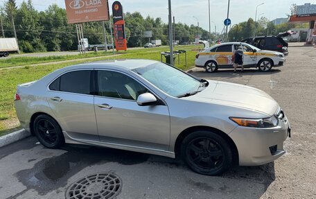 Honda Accord VIII рестайлинг, 2008 год, 800 000 рублей, 2 фотография