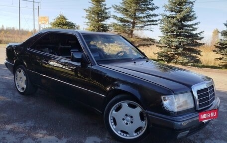 Mercedes-Benz W124, 1992 год, 525 000 рублей, 24 фотография