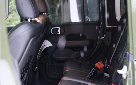 Jeep Wrangler, 2022 год, 6 650 000 рублей, 18 фотография