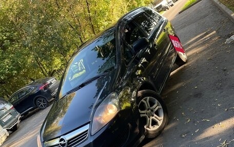 Opel Zafira B, 2012 год, 730 000 рублей, 1 фотография