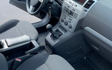 Opel Zafira B, 2012 год, 730 000 рублей, 21 фотография