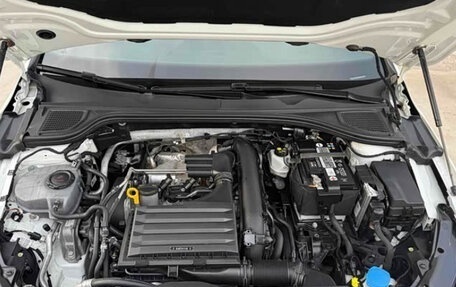 Volkswagen Golf VIII, 2021 год, 1 760 000 рублей, 12 фотография