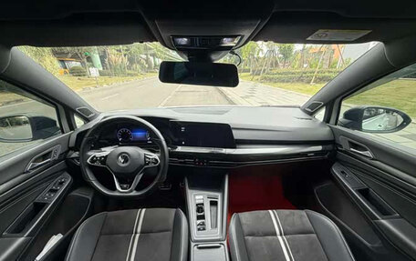 Volkswagen Golf VIII, 2021 год, 2 399 000 рублей, 10 фотография