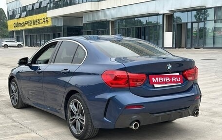 BMW 1 серия, 2022 год, 1 850 000 рублей, 5 фотография