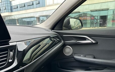 BMW 1 серия, 2022 год, 1 850 000 рублей, 16 фотография