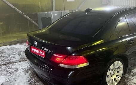 BMW 7 серия, 2005 год, 550 000 рублей, 1 фотография