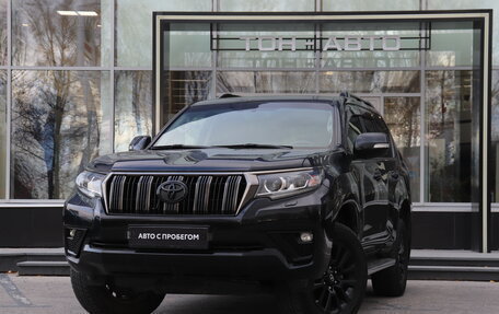 Toyota Land Cruiser Prado 150 рестайлинг 2, 2021 год, 6 500 000 рублей, 1 фотография