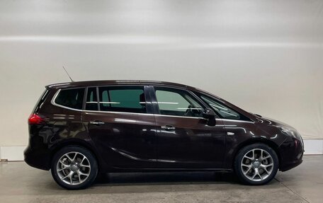 Opel Zafira C рестайлинг, 2013 год, 1 258 000 рублей, 6 фотография